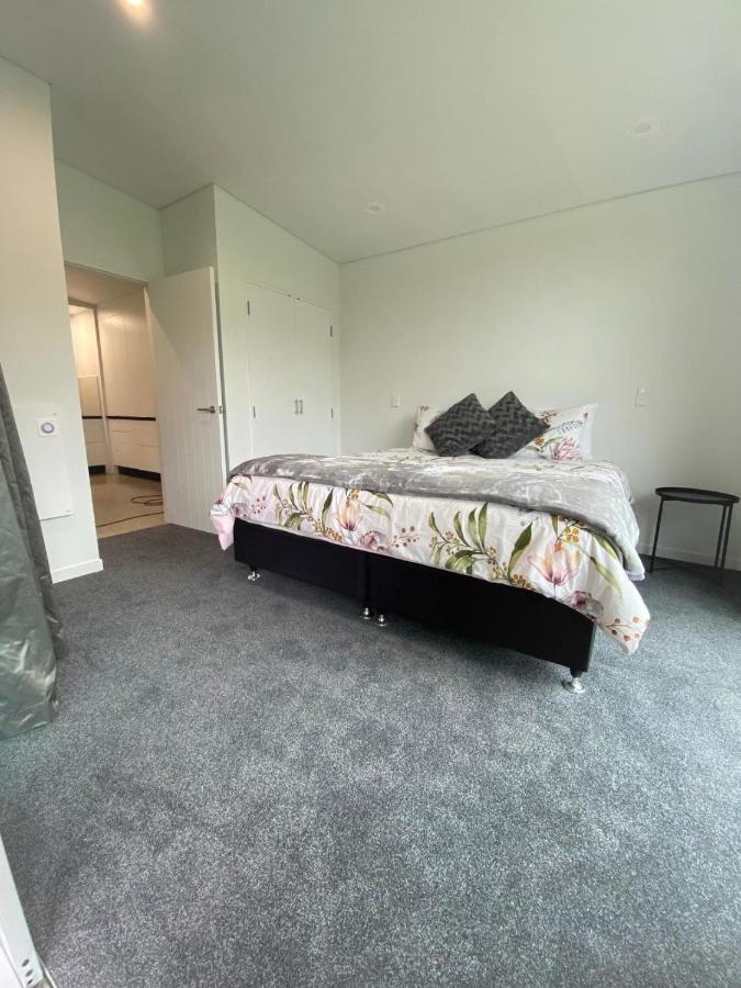 The Lakes - Kai Iwi Lakes Exclusive Retreat Kaihu Bagian luar foto