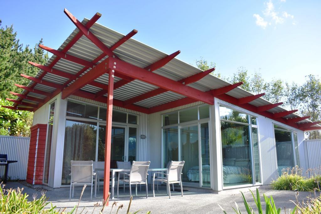 The Lakes - Kai Iwi Lakes Exclusive Retreat Kaihu Bagian luar foto